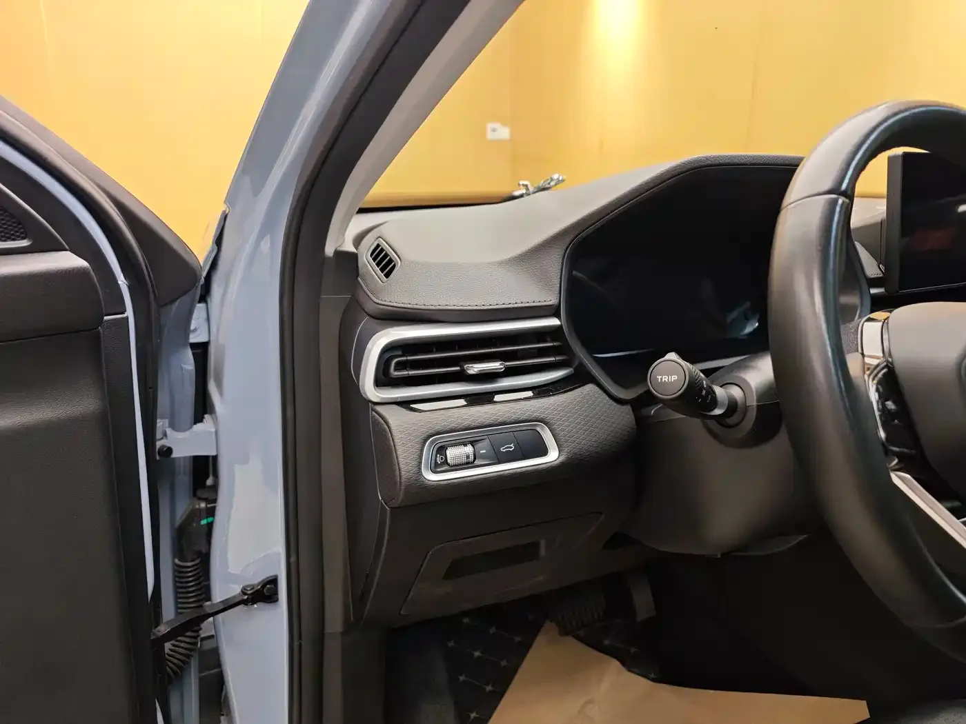 Geely Emgrand 2023 4th Generation Champion Edition 1.5L CVT Premium — Фото автомобиля 11