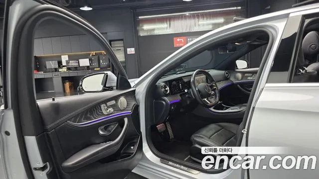 Mercedes-Benz E-Class W213 — Фото автомобиля 15