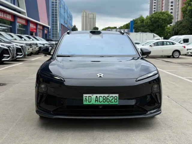Nio ET5 Touring — Фото автомобиля 2