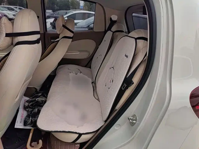 Wuling Hongguang Mini EV — Фото автомобиля 16