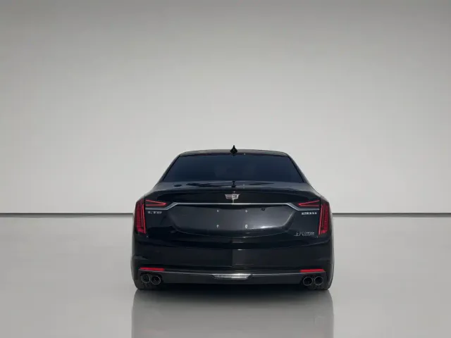Cadillac CT6 — Фото автомобиля 5