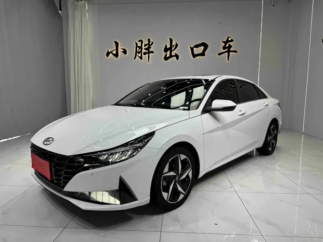 Фотография автомобиля — Hyundai Elantra