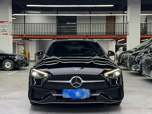 Mercedes-Benz C-Class — Фото автомобиля 2