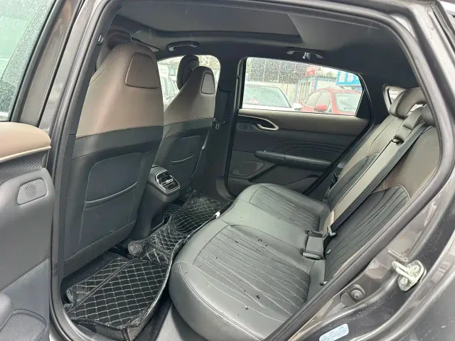 Changan Eado — Фото автомобиля 12