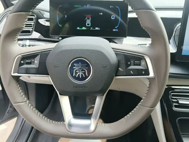 BYD Qin PLUS — Фото автомобиля 10