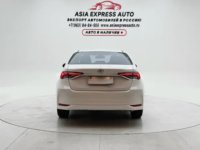 Toyota Corolla — Фото автомобиля 5
