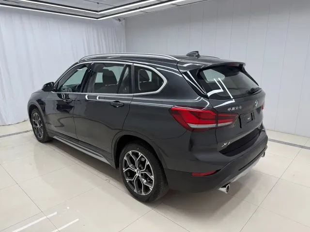 BMW X1 — Фото автомобиля 4