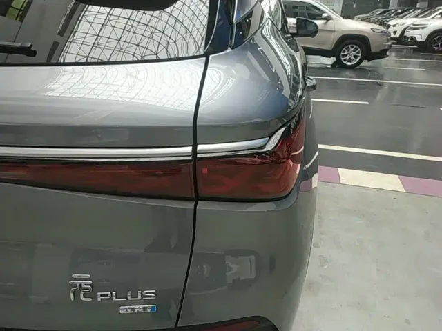 BYD Yuan PLUS — Фото автомобиля 7
