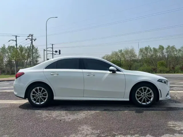 Mercedes-Benz A-Class — Фото автомобиля 4
