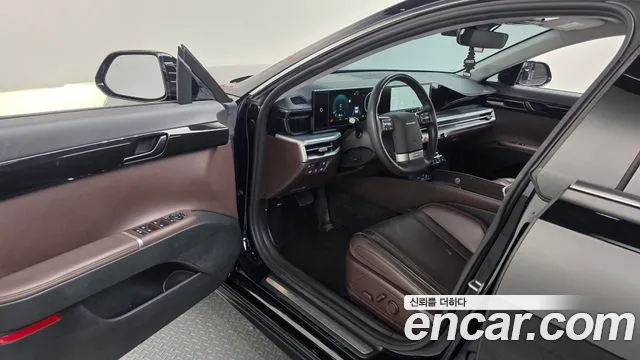 Hyundai Grandeur GN7 — Фото автомобиля 15