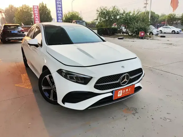 Mercedes-Benz A-Class — Фото автомобиля 2