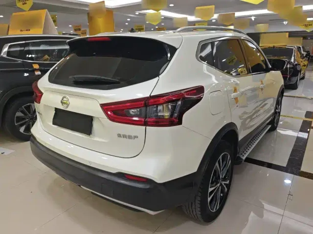 Nissan Qashqai — Фото автомобиля 6