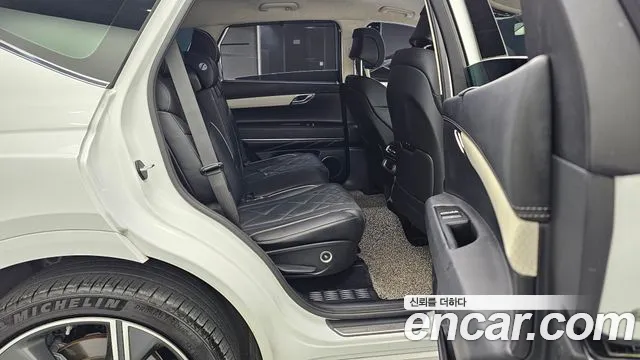 Genesis GV80 — Фото автомобиля 17