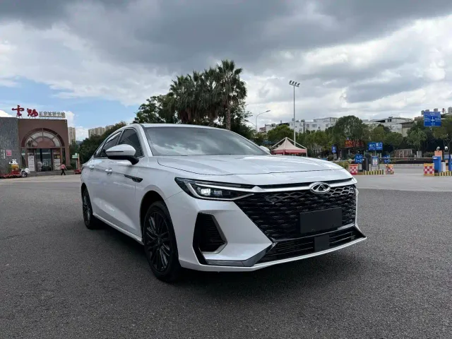 Chery Arrizo 8 — Фото автомобиля 3