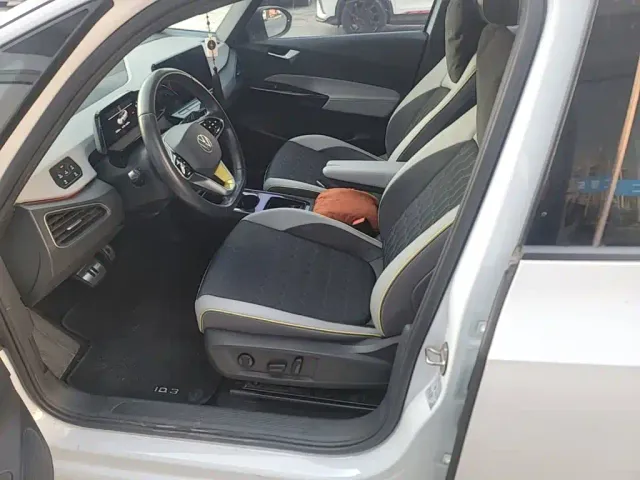 Volkswagen ID.3 — Фото автомобиля 14