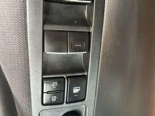 Toyota Corolla — Фото автомобиля 10