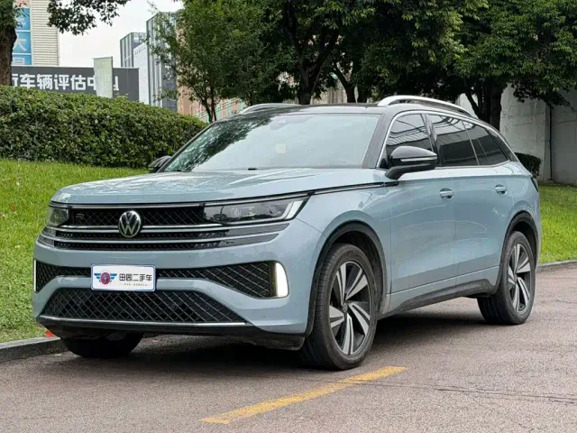 Фотография автомобиля — Volkswagen Talagon