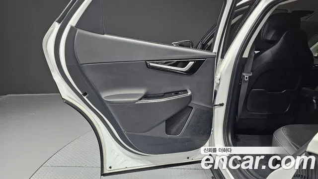 Kia EV6 — Фото автомобиля 25