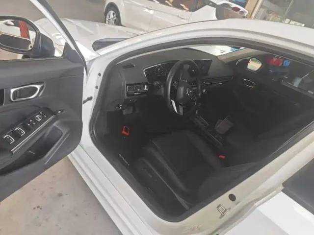 Honda Integra 2022 240TURBO CVT Luxury Edition — Фото автомобиля 15