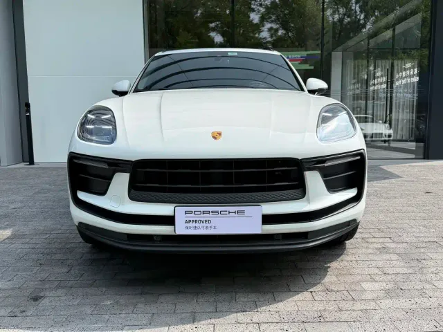 Porsche Macan — Фото автомобиля 2
