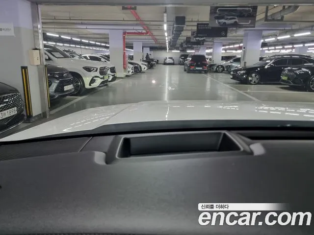 Hyundai Santafe Santa Fe (MX5) Бензин 2.5T 2WD — Фото автомобиля 17