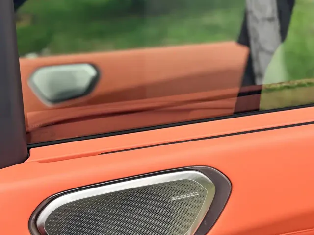 Lynk & Co 900 — Фото автомобиля 17