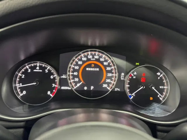 Mazda Axela — Фото автомобиля 26
