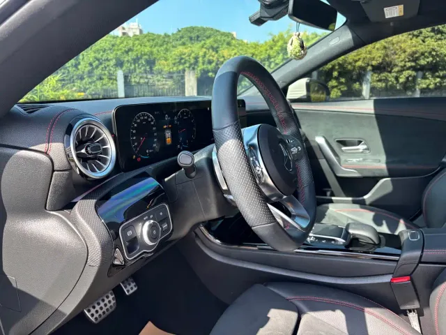 Mercedes-Benz CLA-Class — Фото автомобиля 5