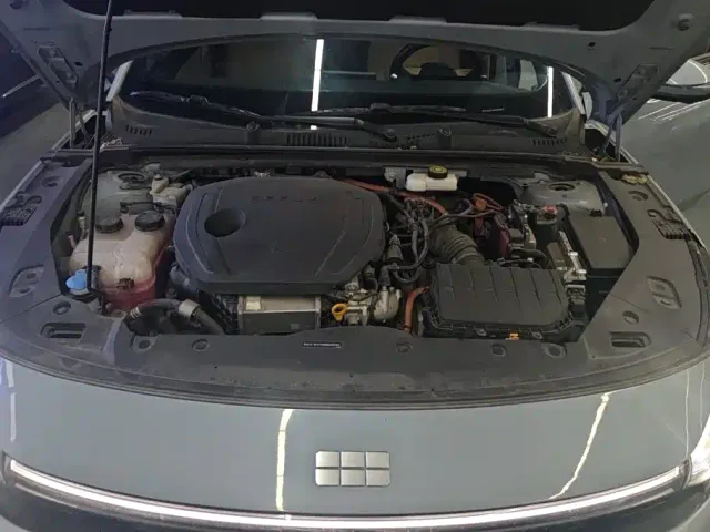 Geely Galaxy L6 — Фото автомобиля 10