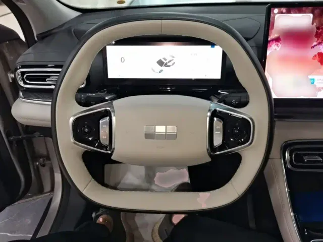Geely Galaxy Stellar 6 — Фото автомобиля 10