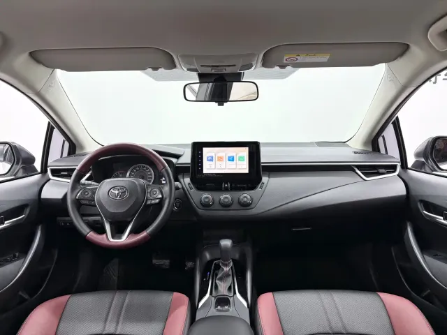 Toyota Corolla — Фото автомобиля 11