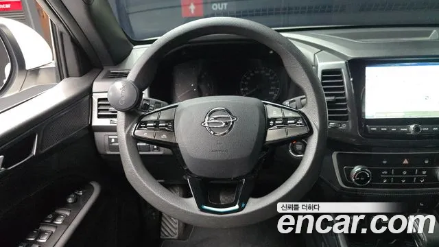 KG_Mobility_Ssangyong Rexton Новый Rexton Sport Khan Дизель 2.2 4WD — Фото автомобиля 9
