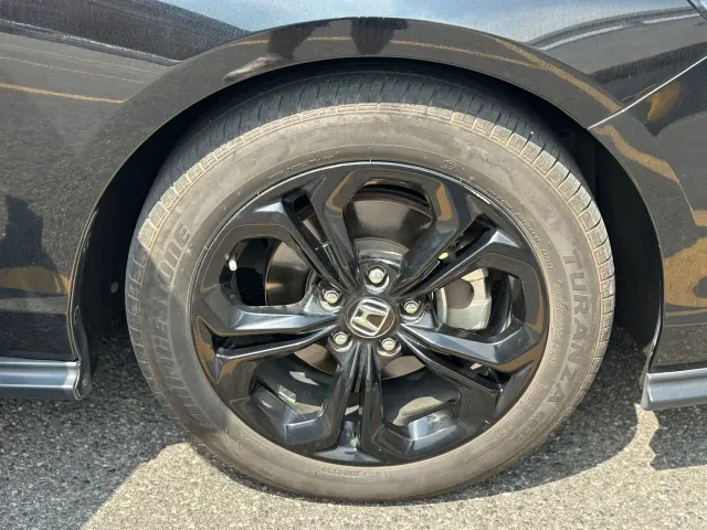 Honda Accord — Фото автомобиля 20