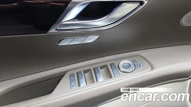 Genesis GV80 — Фото автомобиля 30