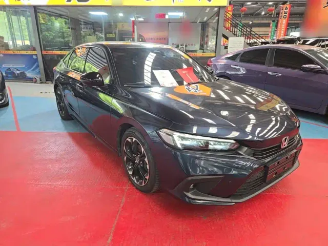 Honda Civic — Фото автомобиля 3