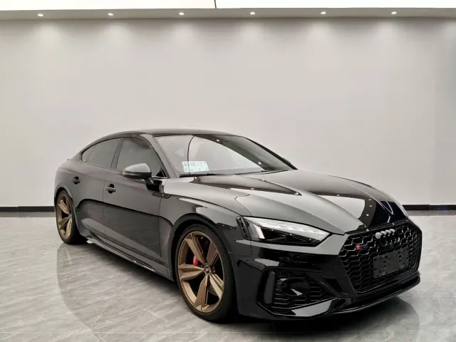 Audi RS 5 — Фото автомобиля 3