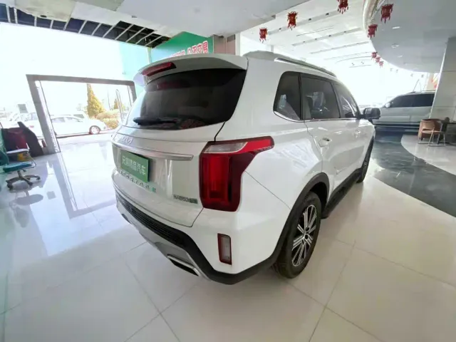 Kia Sportage — Фото автомобиля 7