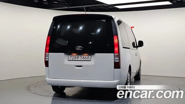 Hyundai Staria Staria Tourer 11 мест — Фото автомобиля 4