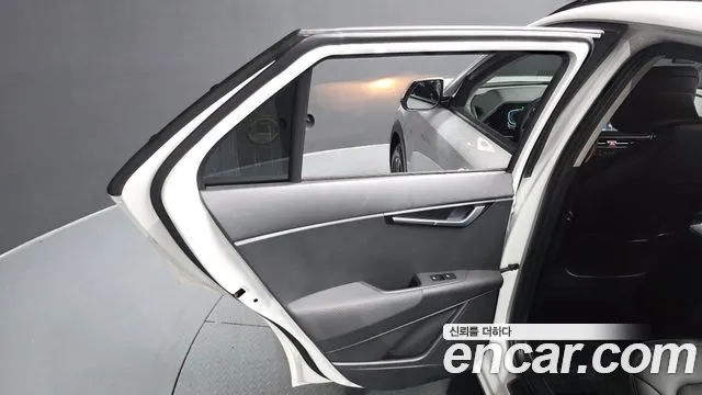 Kia Niro The All New Niro — Фото автомобиля 14