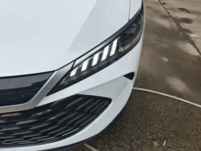 BYD Qin PLUS — Фото автомобиля 23