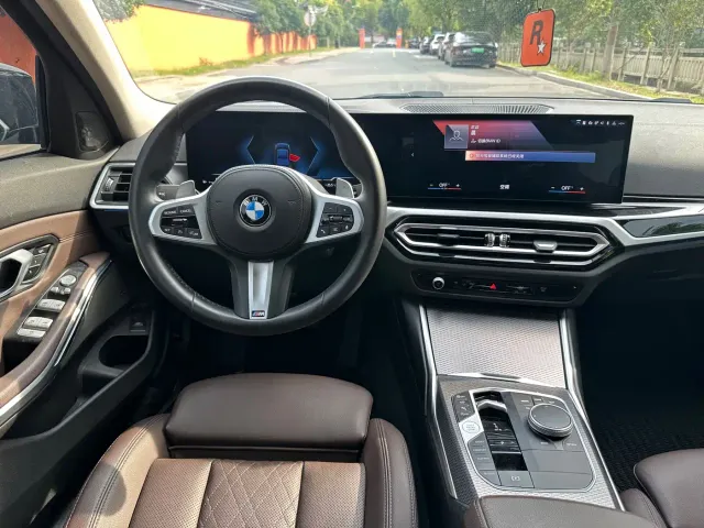 BMW 3 Series — Фото автомобиля 11
