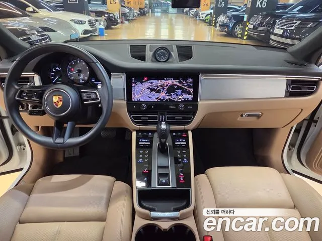 Porsche Macan — Фото автомобиля 7