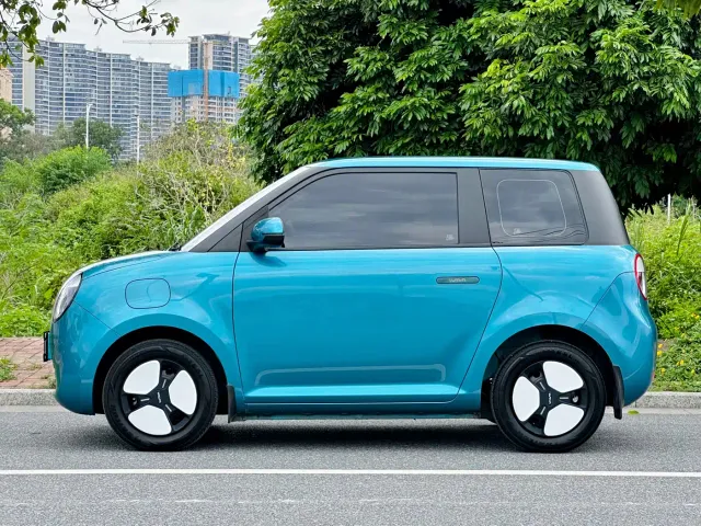 Changan Lumin — Фото автомобиля 2