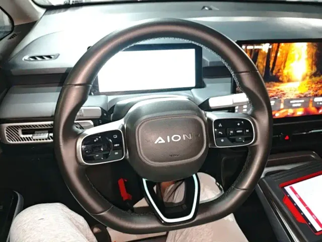 GAC Aion Y — Фото автомобиля 10