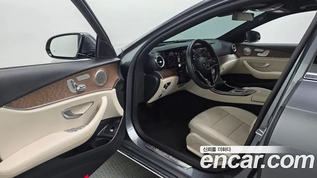 Mercedes-Benz E-Class W213 — Фото автомобиля 15