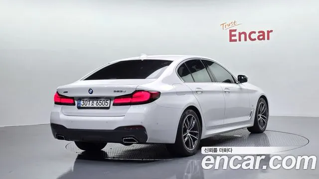 BMW 5-Series 5 серия (G30) 523d M Sport — Фото автомобиля 2