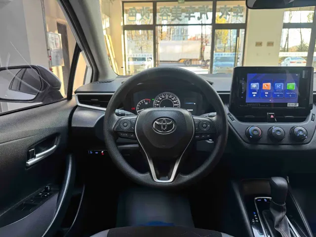 Toyota Corolla — Фото автомобиля 16