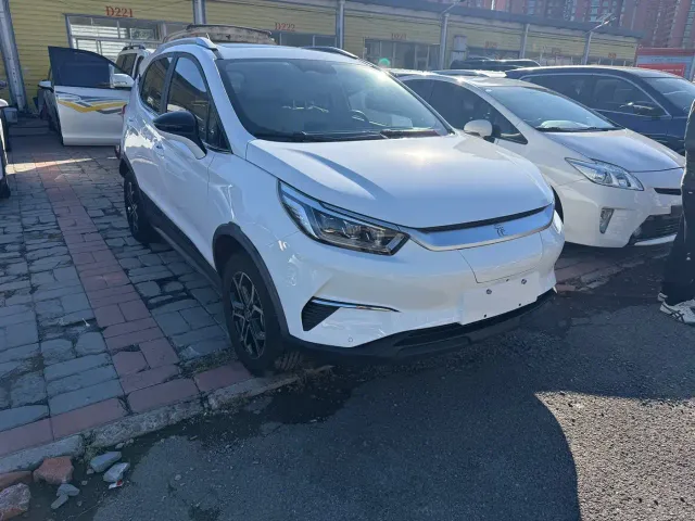 BYD Yuan Pro — Фото автомобиля 3