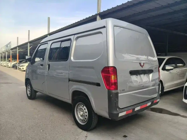 Wuling Zhiguang — Фото автомобиля 4