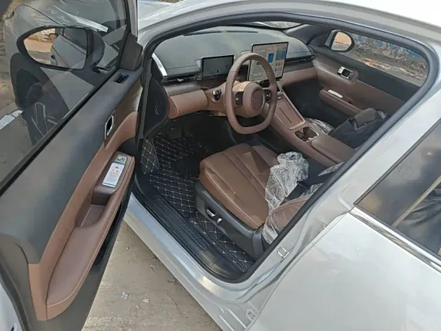 Wuling Starlight S — Фото автомобиля 15